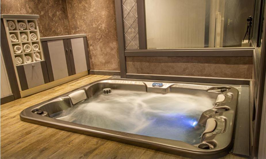 Hotel Ancolie - Champagny En Vanoise Ла План Екстериор снимка