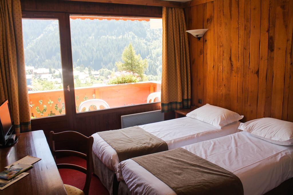 Hotel Ancolie - Champagny En Vanoise Ла План Екстериор снимка